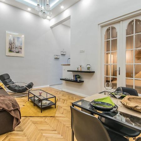 SemmiHome Budapest Semmelweis Street Exterior foto