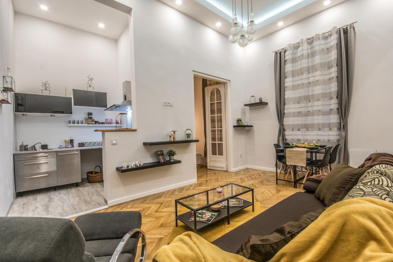 SemmiHome Budapest Semmelweis Street Exterior foto